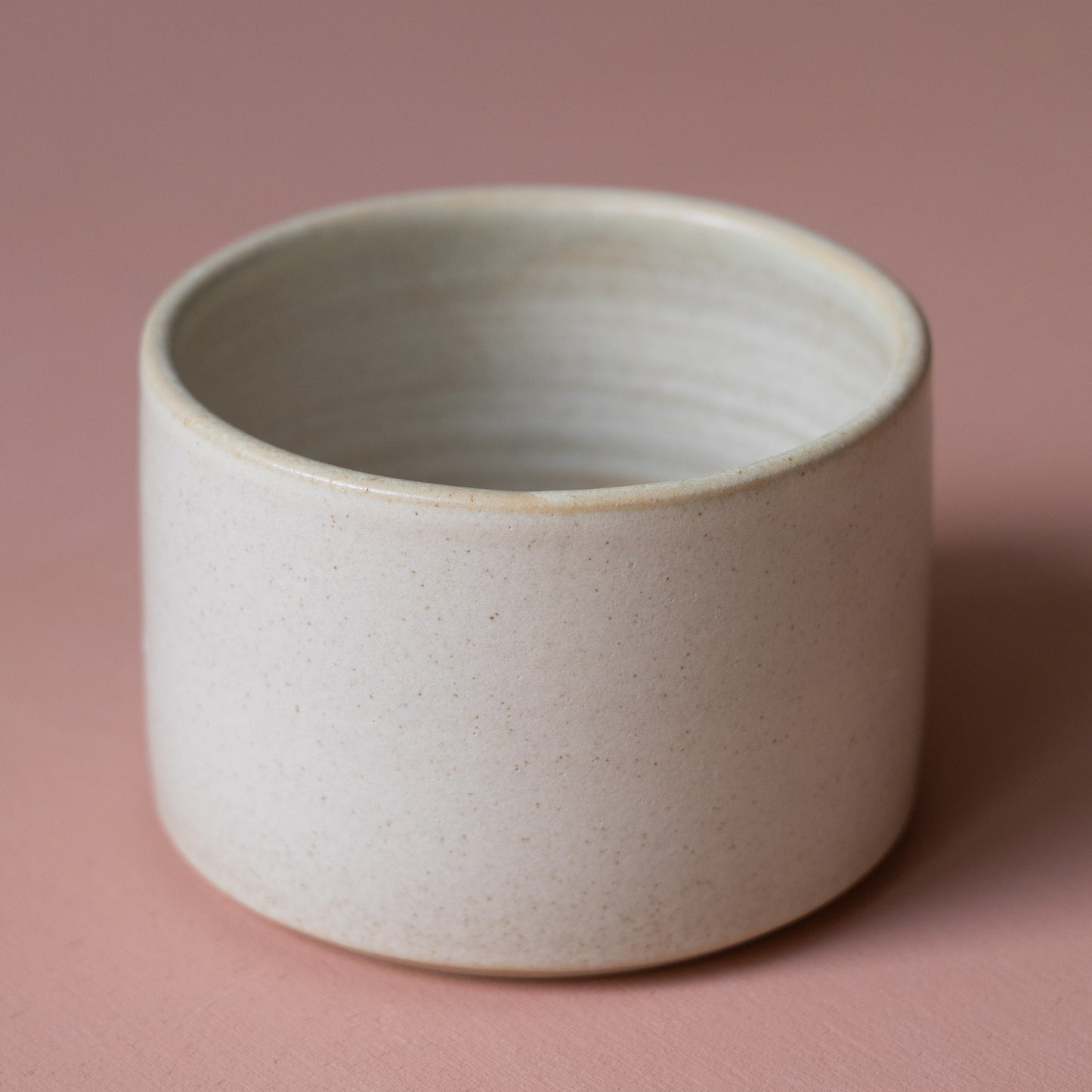 Cup Flat Cream